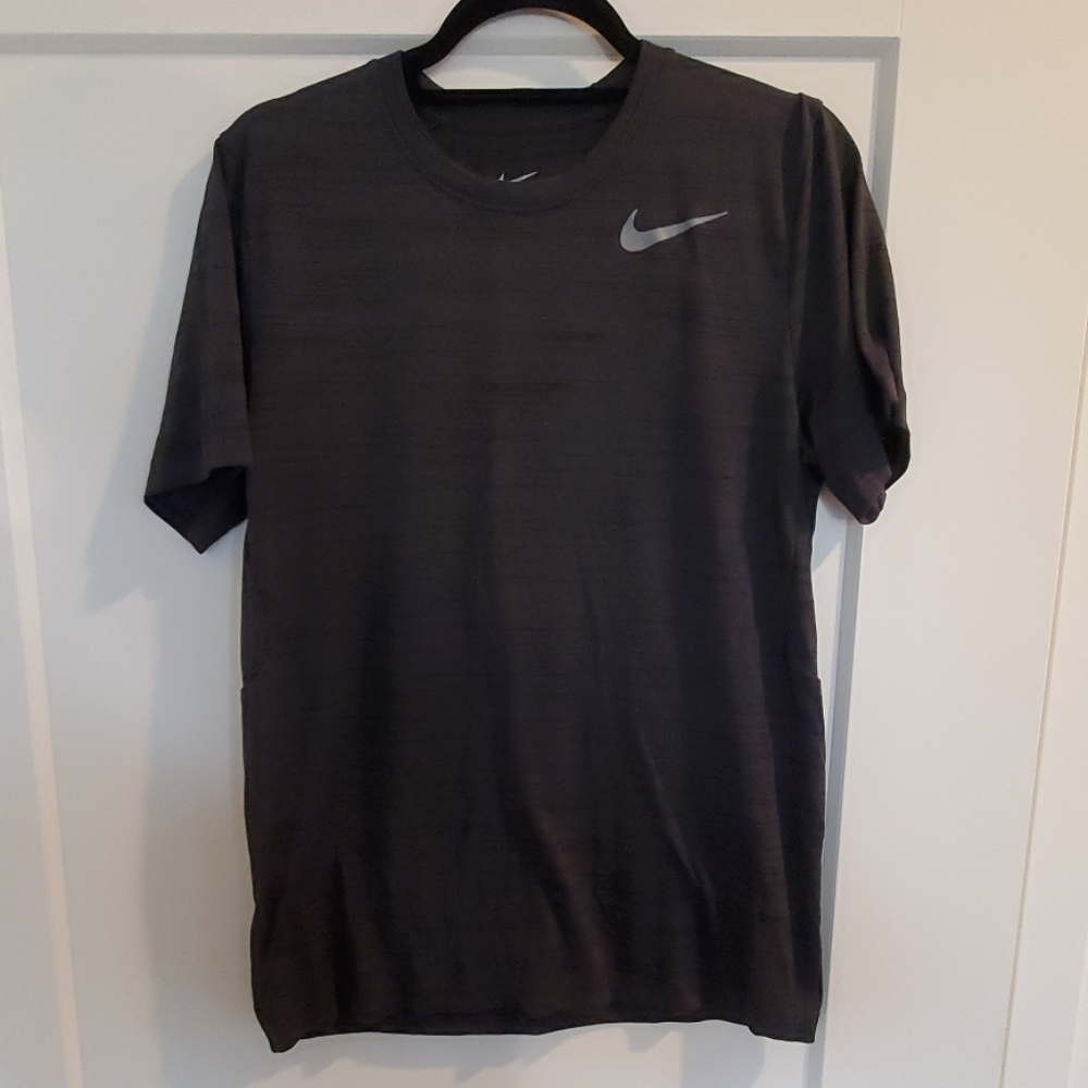 Nike Dry-Fit Athletic Shirt